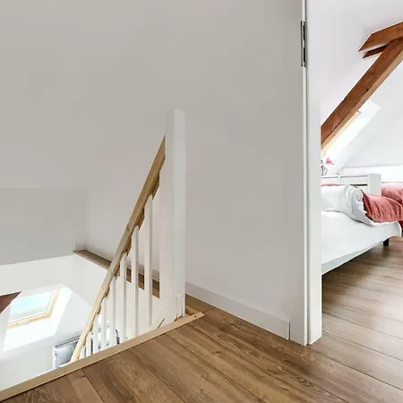 333 - No.1 * Estetino