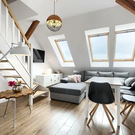 Apartment 333 - No.1 *
